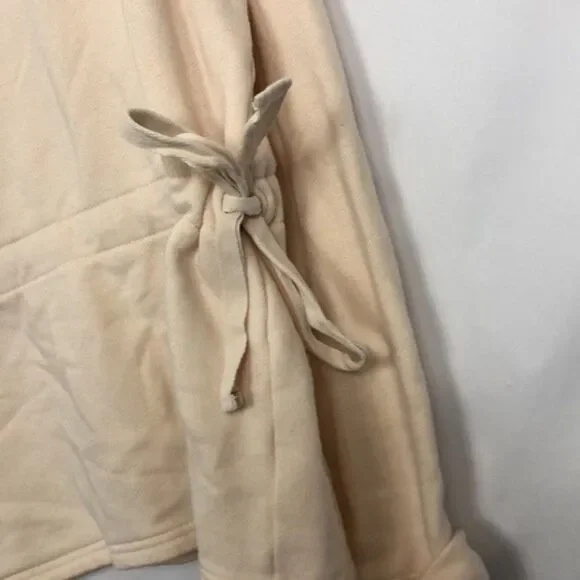 Athleta Tie Waist Cream Scoop Neck Sweatshirt Top Like New Condition Medium - Picture 2 of 5